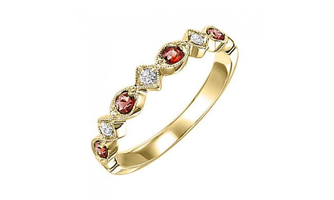 Gems One 14Kt Yellow Gold Diamond (1/20Ctw) & Garnet (1/6 Ctw) Ring