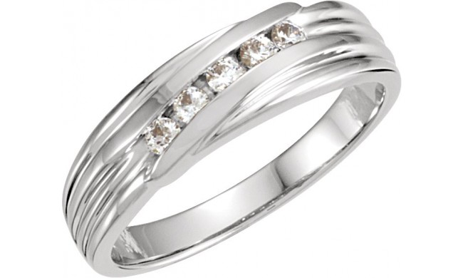 14K White 1/4 CTW Diamond 5-Stone Band