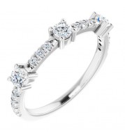14K White 3/8 CTW Diamond Anniversary Band