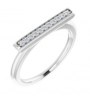 14K White 1/10 CTW Diamond Bar Ring