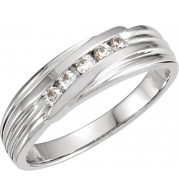 14K White 1/4 CTW Diamond 5-Stone Band