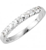 14K White 1/4 CTW  Diamond Anniversary Ring