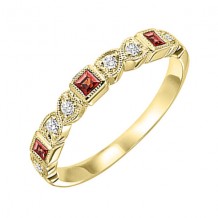 Gems One 10Kt Yellow Gold Diamond (1/10Ctw) & Garnet (1/6 Ctw) Ring
