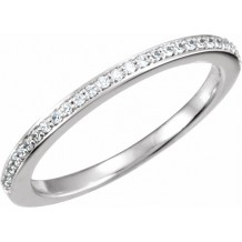 14K White 1/8 CTW Diamond Band