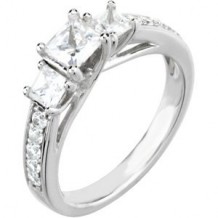 14K White 7/8 CTW Diamond Engagement Ring