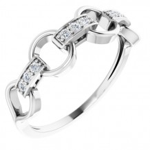 14K White 1/10 CTW Diamond Link Ring