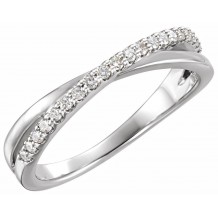 14K White 1/5 CTW Diamond Criss-Cross Ring