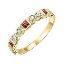 Gems One 14Kt Yellow Gold Diamond (1/10Ctw) & Garnet (1/6 Ctw) Ring