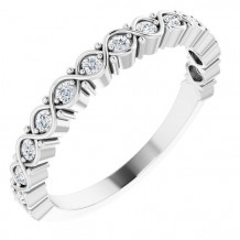 14K White 1/6 TW Diamond Anniversary Band