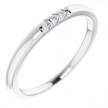 14K White .04 CTW Diamond Anniversary Band