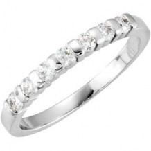 14K White 1/4 CTW  Diamond Anniversary Ring