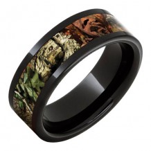 Jewelry Innovations Black Ceramic Pipe Cut Band with Mossy Oak