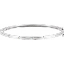 14K White 1/4 CTW Diamond Bangle Bracelet