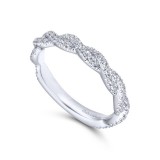 Gabriel & Co. 14k White Gold Contemporary Twist Wedding Band photo 3