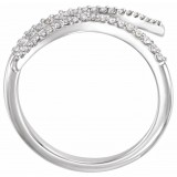 14K White 1/6 CTW Diamond Ring photo 2