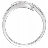 14K White 1/6 CTW Diamond Ring photo 2