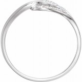 14K White .08 CTW Diamond Ring photo 2